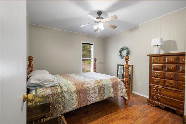 325 Tangiers Rd., Jefferson, TX 75657