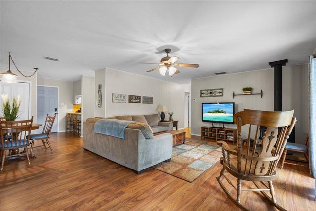 325 Tangiers Rd., Jefferson, TX 75657