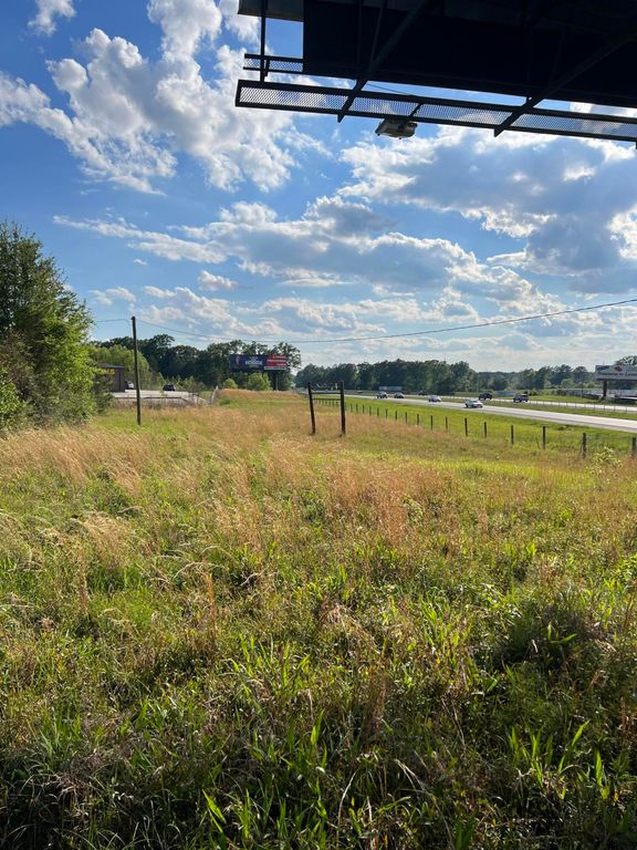 00 Clay St, Ellisville, MS 39437