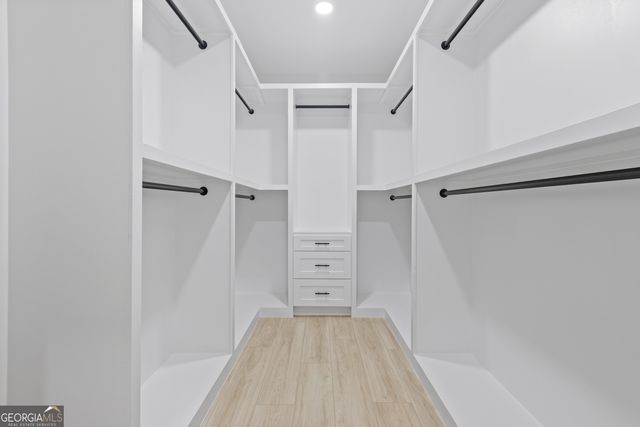 171 Honeysuckle Circle, Lawrenceville, GA 30046