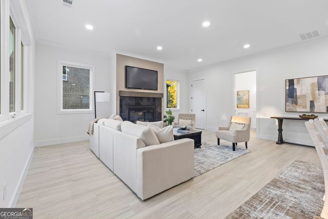 171 Honeysuckle Circle, Lawrenceville, GA 30046