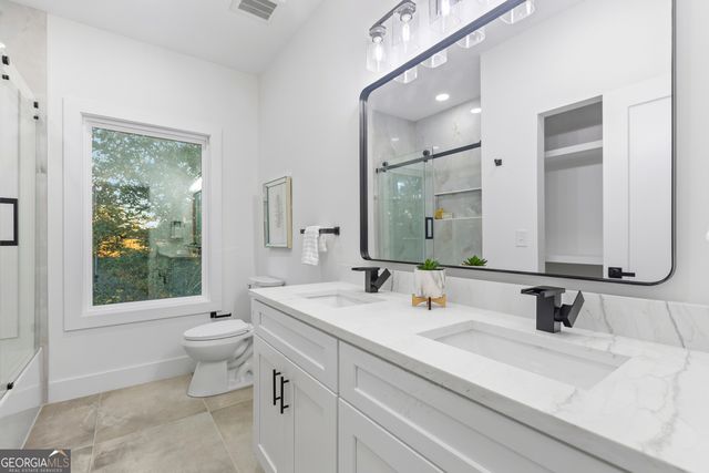 171 Honeysuckle Circle, Lawrenceville, GA 30046