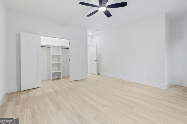 171 Honeysuckle Circle, Lawrenceville, GA 30046