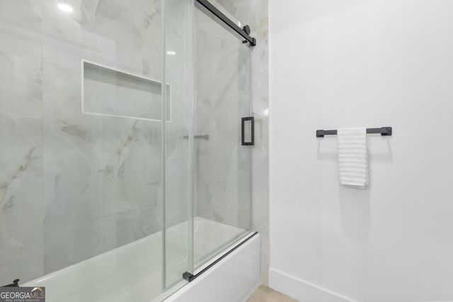 171 Honeysuckle Circle, Lawrenceville, GA 30046