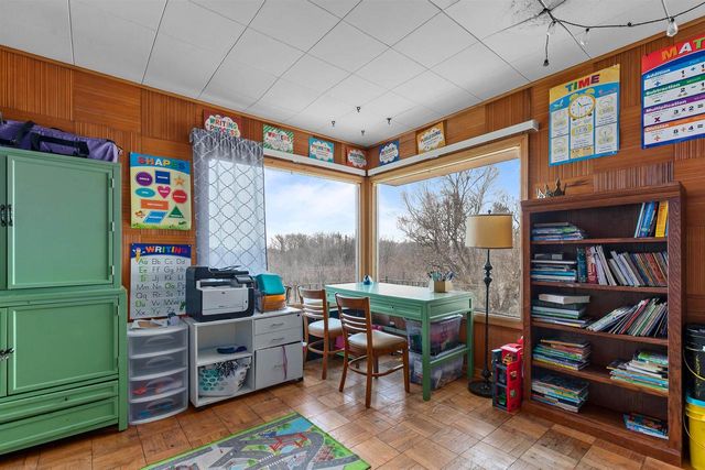 3829 LOST DAUPHIN ROAD, De Pere, WI 54115