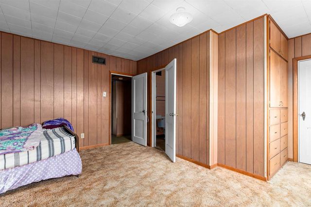 3829 LOST DAUPHIN ROAD, De Pere, WI 54115