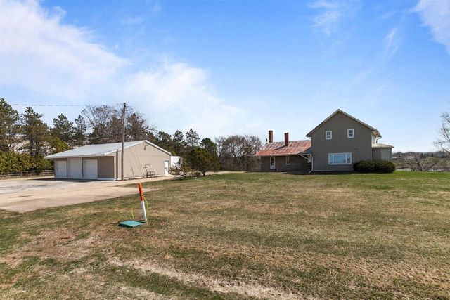 3829 LOST DAUPHIN ROAD, De Pere, WI 54115