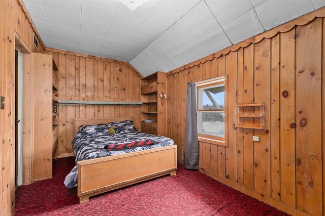 3829 LOST DAUPHIN ROAD, De Pere, WI 54115