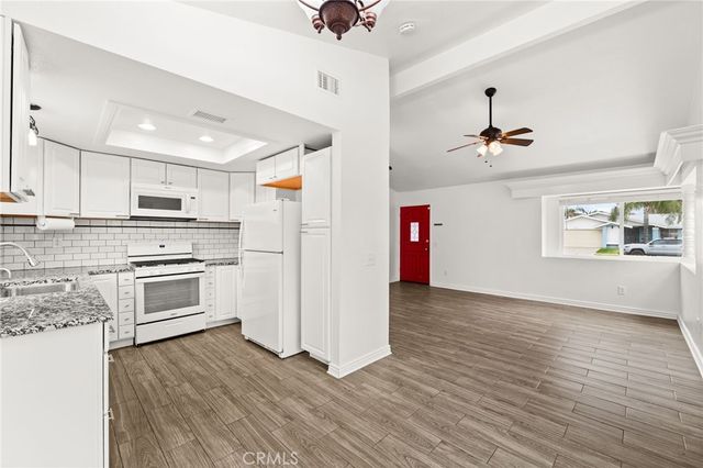 29837 Buena Tierra, Menifee, CA 92586