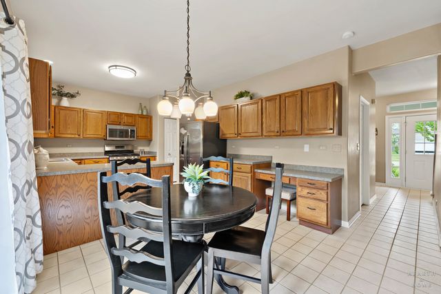 501 Deer Run Road, Lakemoor, IL 60051