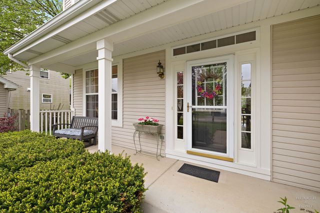 501 Deer Run Road, Lakemoor, IL 60051