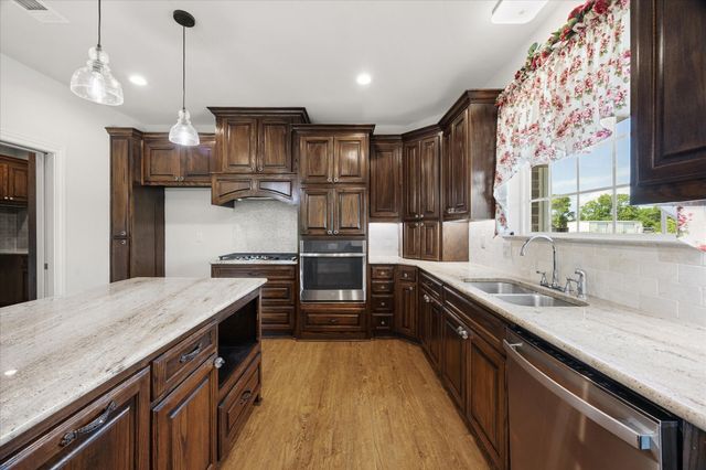 1610 County Road 2712, Caddo Mills, TX 75135