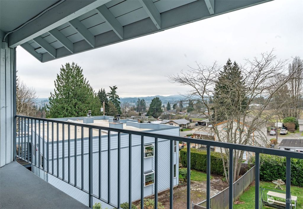 1541 Sheridan Road #C-3, Bremerton, WA 98310