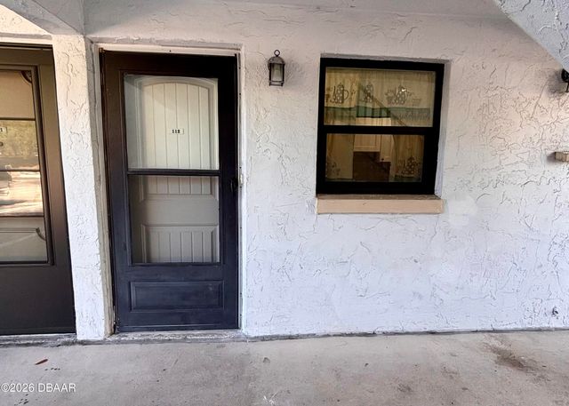 1500 Virginia Ave Apt 112, Daytona Beach, FL 32114
