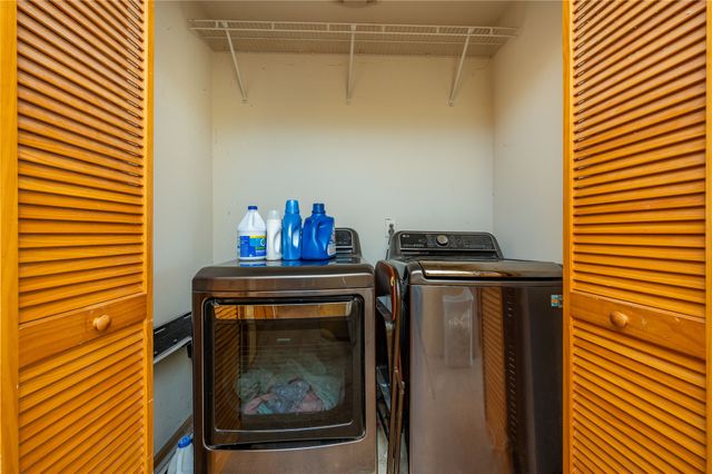 1330 10th Avenue SE, Altoona, IA 50009