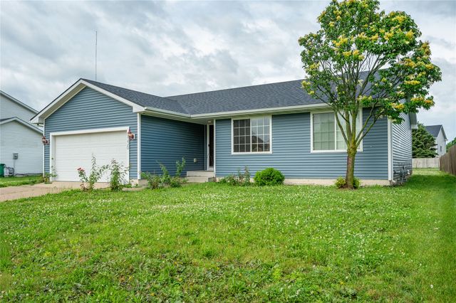 1330 10th Avenue SE, Altoona, IA 50009