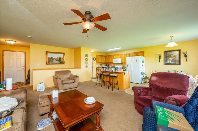 1330 10th Avenue SE, Altoona, IA 50009