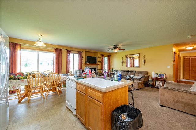 1330 10th Avenue SE, Altoona, IA 50009