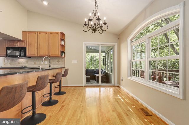 16605 LESCOT TER, Rockville, MD 20853