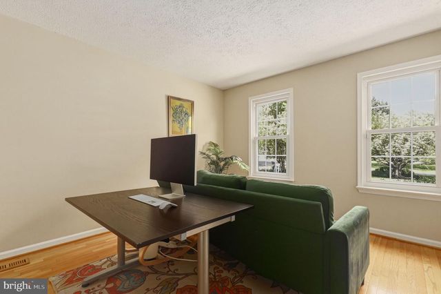 16605 LESCOT TER, Rockville, MD 20853