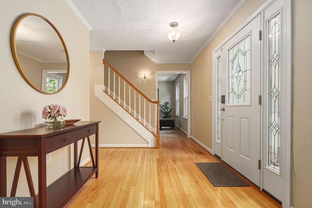 16605 LESCOT TER, Rockville, MD 20853