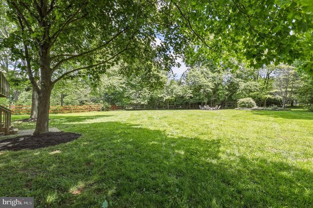 16605 LESCOT TER, Rockville, MD 20853
