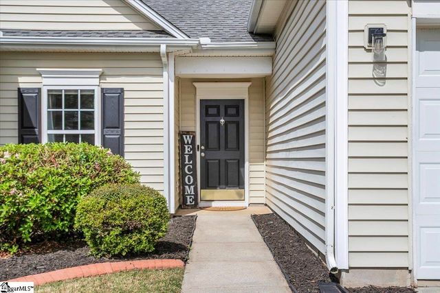 116 Red Holly Ridge Court, Greer, SC 29651