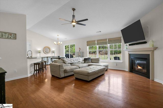 116 Red Holly Ridge Court, Greer, SC 29651