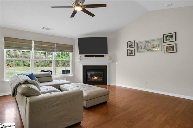 116 Red Holly Ridge Court, Greer, SC 29651