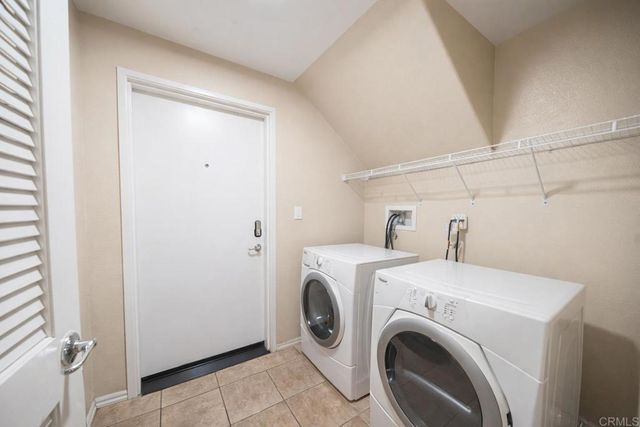 4096 Union Square Lane, East San Diego, CA 92105