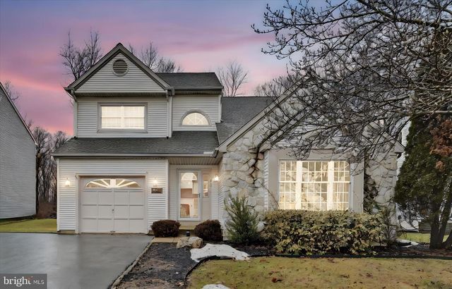 213 BEATRICE LN, Aston, PA 19014