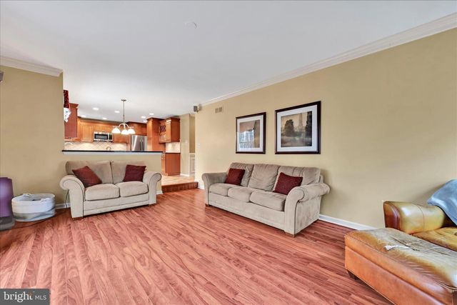 213 BEATRICE LN, Aston, PA 19014