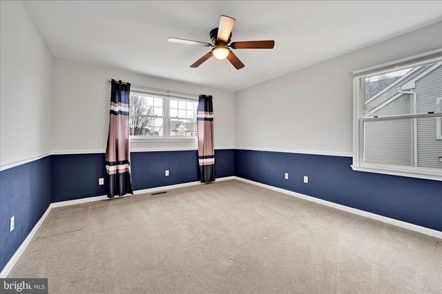 213 BEATRICE LN, Aston, PA 19014