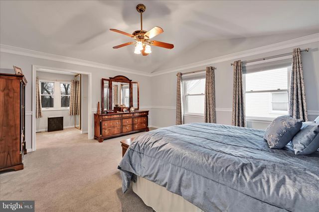 213 BEATRICE LN, Aston, PA 19014