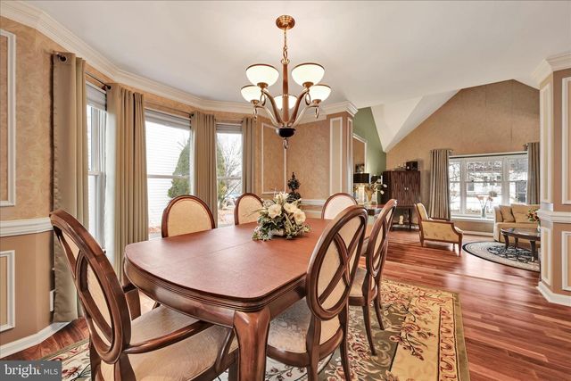 213 BEATRICE LN, Aston, PA 19014