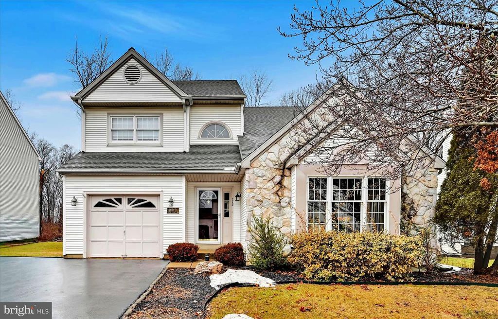 213 BEATRICE LN, Aston, PA 19014