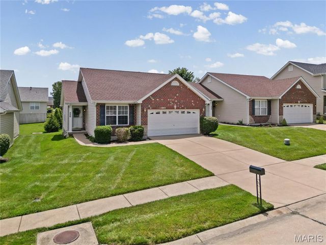 226 Stone Run Boulevard, Wentzville, MO 63385
