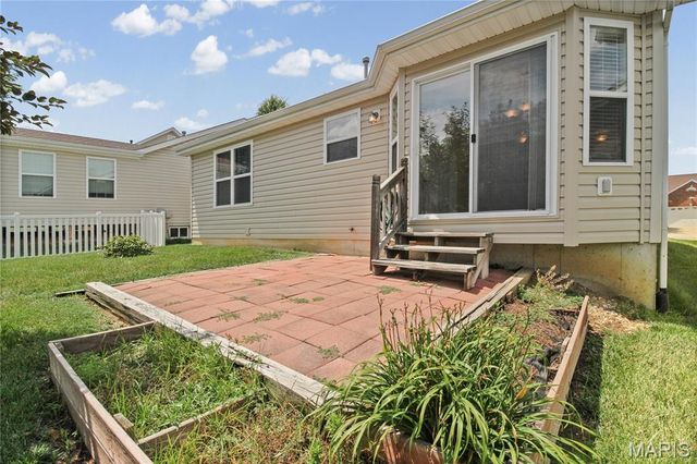 226 Stone Run Boulevard, Wentzville, MO 63385