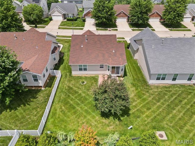 226 Stone Run Boulevard, Wentzville, MO 63385