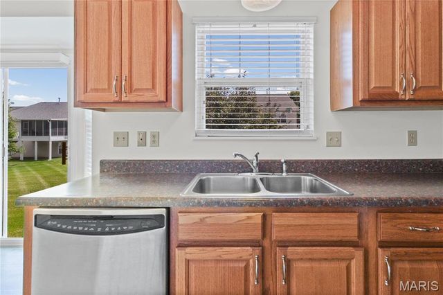 226 Stone Run Boulevard, Wentzville, MO 63385