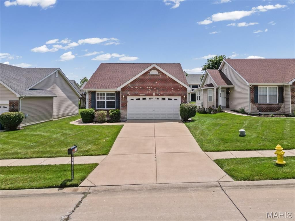 226 Stone Run Boulevard, Wentzville, MO 63385