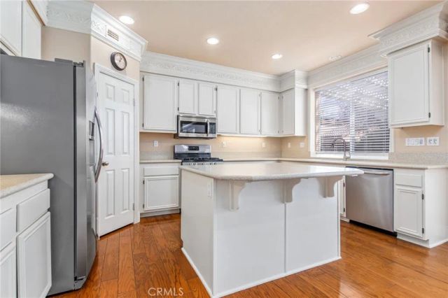 23401 Rouge River, Murrieta, CA 92562