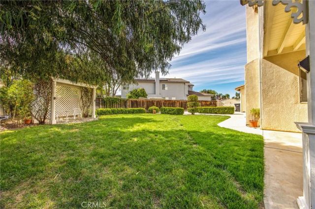 23401 Rouge River, Murrieta, CA 92562