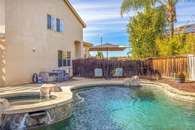 23401 Rouge River, Murrieta, CA 92562