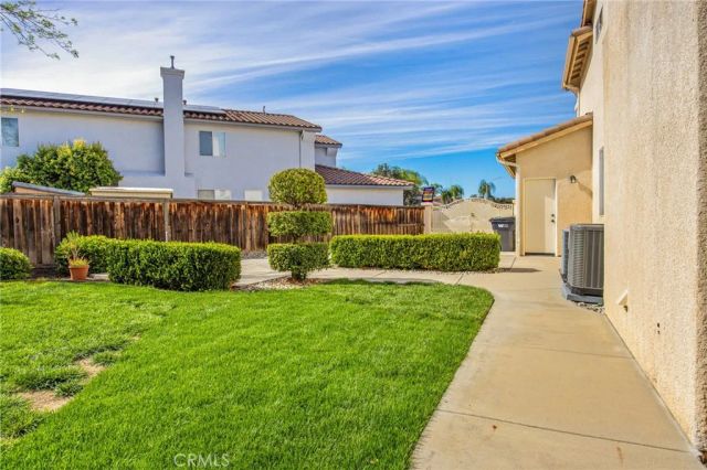 23401 Rouge River, Murrieta, CA 92562