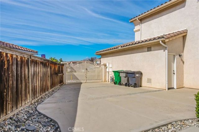 23401 Rouge River, Murrieta, CA 92562