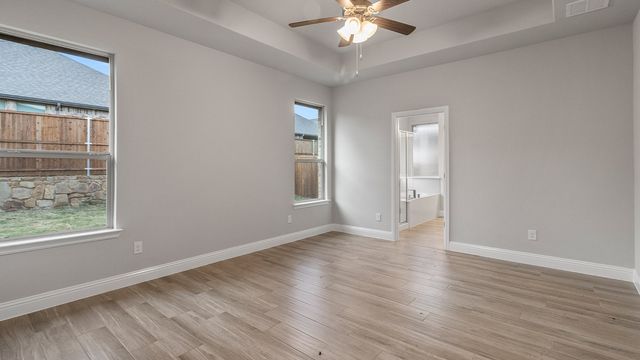 11229 TREEHOUSE Trail, Justin, TX 76247