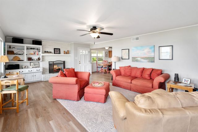 238 Matador Ranch Road, Trinidad, TX 75163