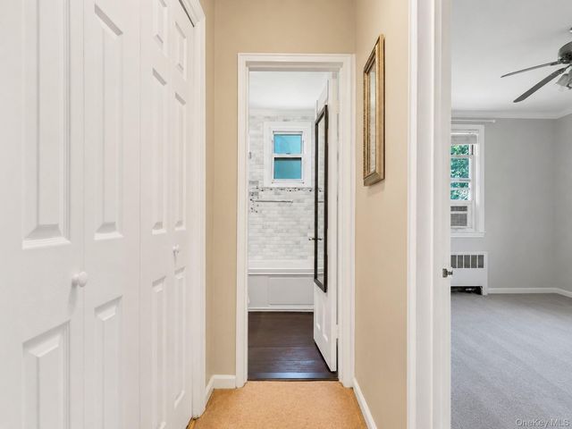 15 Bryant Crescent 2F, White Plains, NY 10605