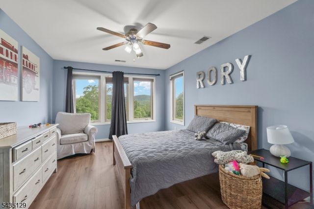 1 Wimbledon Dr 3 3, Vernon Twp., NJ 07462